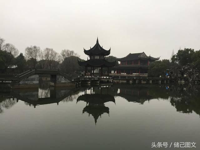 半夜经常口干舌燥？别以为就是缺水，可能是与这6个问题有关